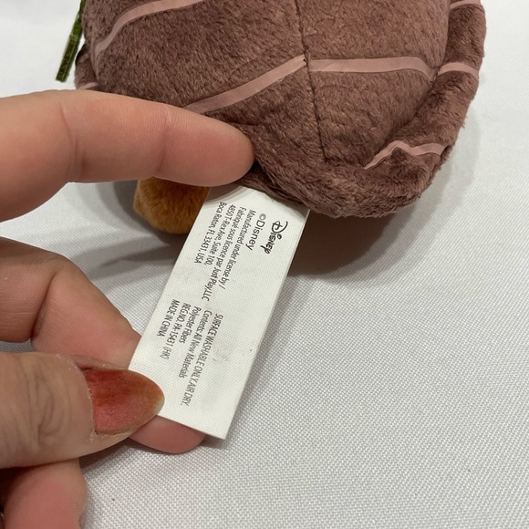 Raya and the last Dragon, plush 7” tuk-tuk figure toy excellent condition - Picture 5 of 7